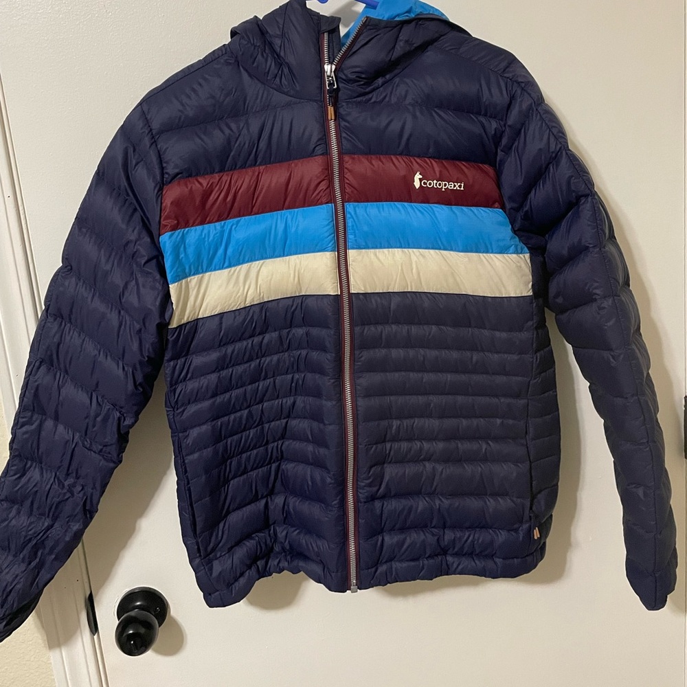 Fuego Hooded Down Jacket - Women's